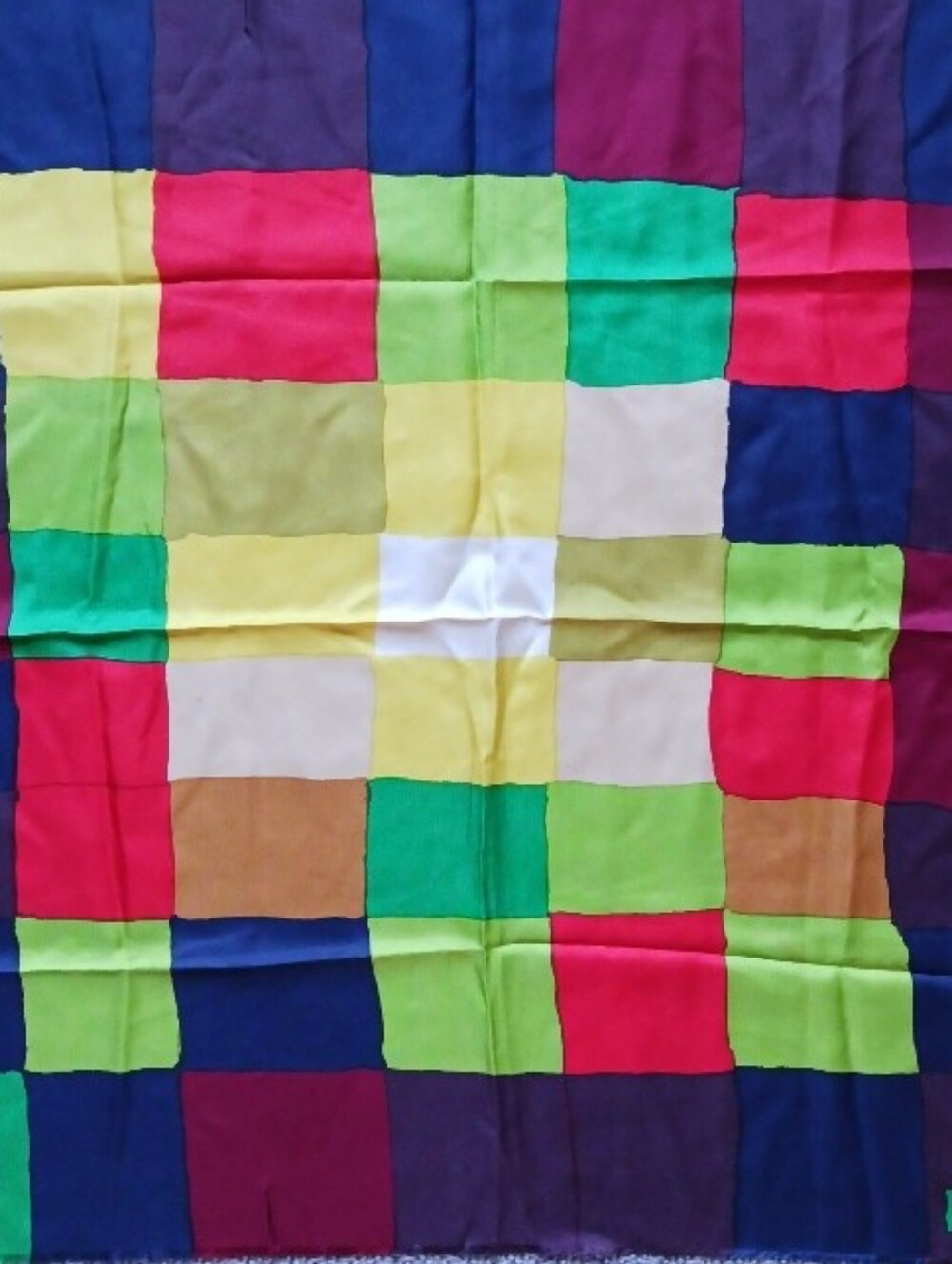 Vintage 80s Geoffrey Beene Silk Scarf 32" x 31" - Picture 7 of 7